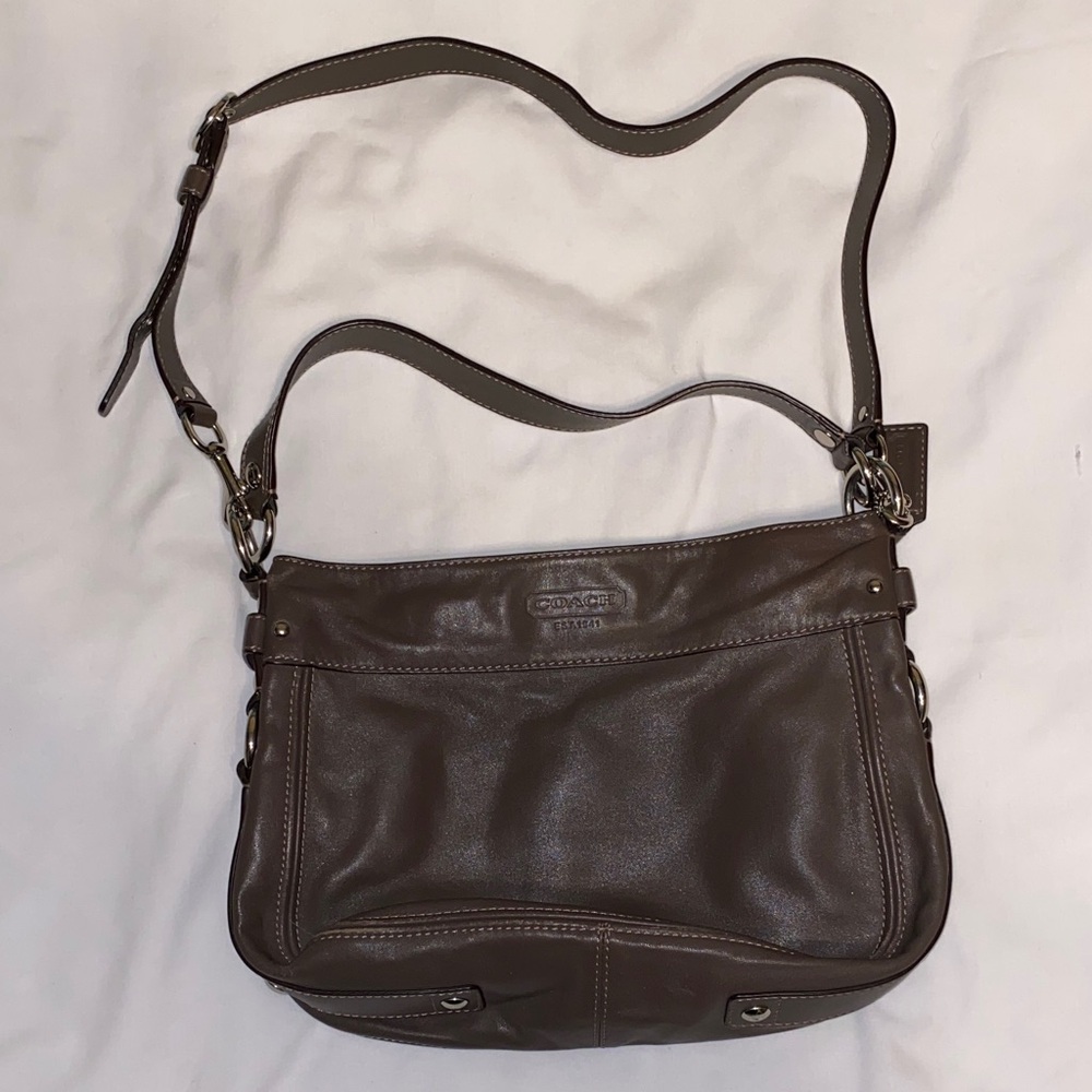 Coach Pebbled Leather Crossbody Shoulder Bag – Taupe Brown